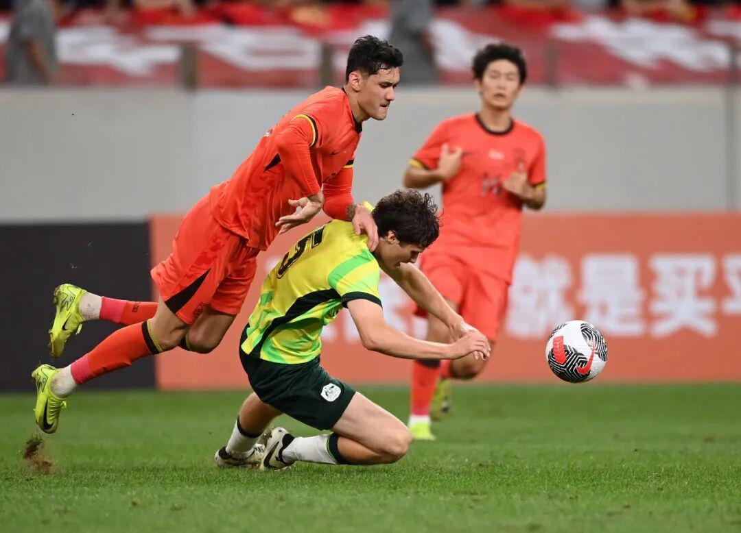 Kaiyun开云中国官网-中超本周末开赛  28名新疆球员注册13支球队